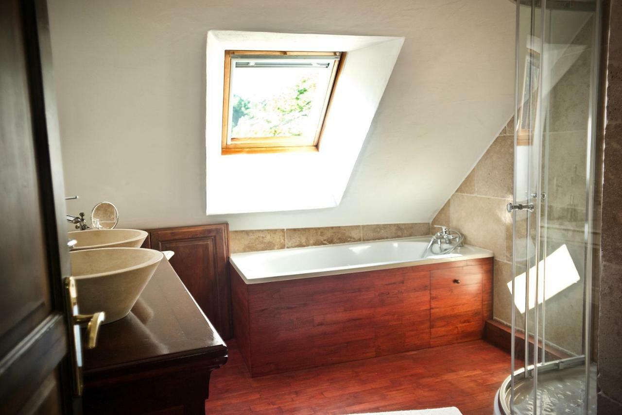 Chambres D'Hotes Des Lodges De La Cascade Yenne Екстериор снимка